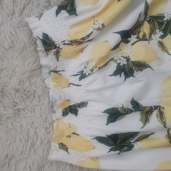 🍋Lemons skirt and top set🍋 - Picture 5 of 6